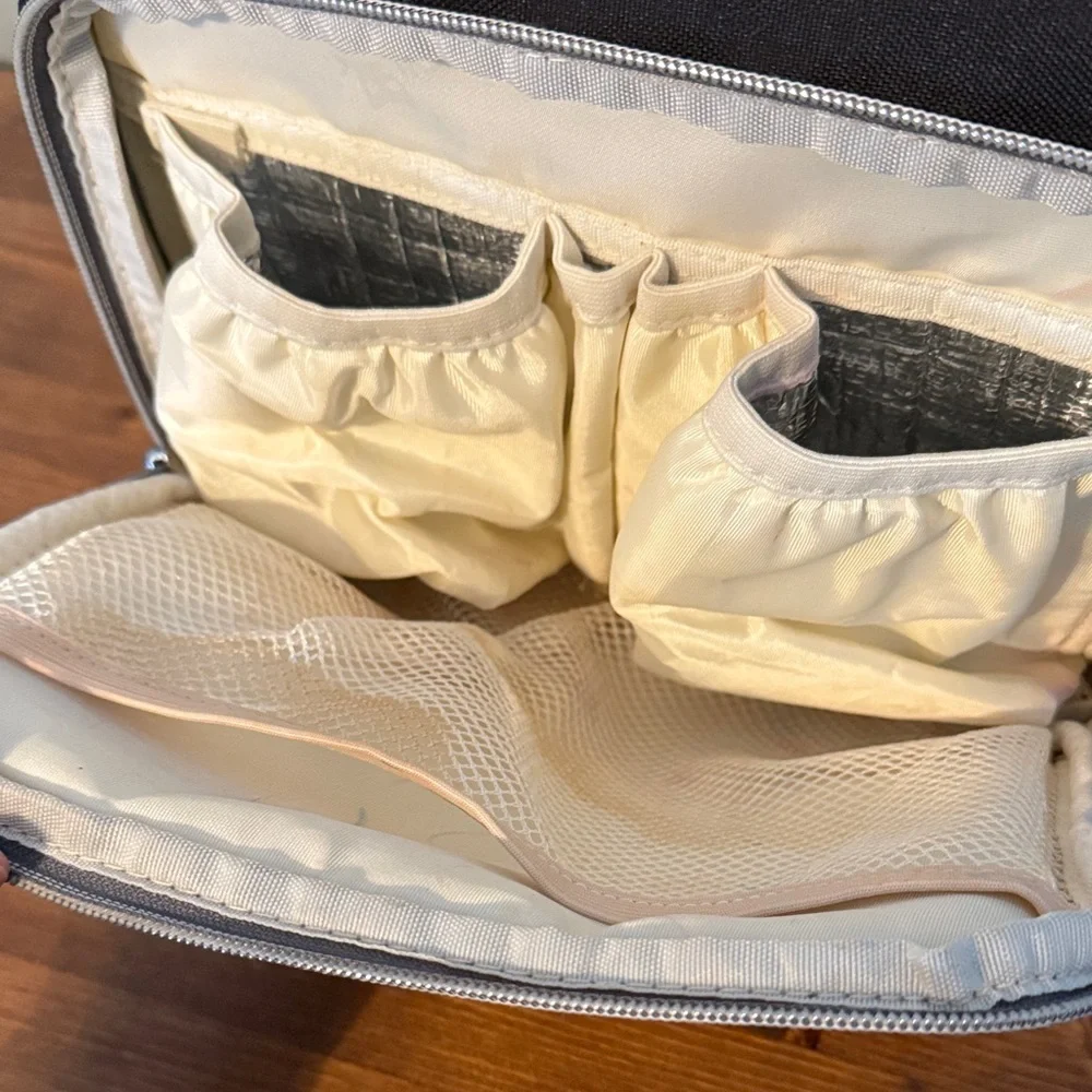Gray and Black Men's Bag